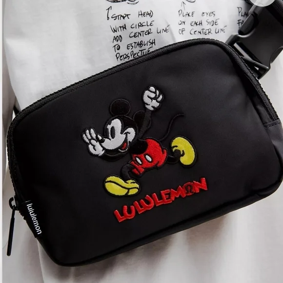 Lululemon | Disney Mickey Mouse 1L Everywhere Belt Bag Black NEW WITH TAGS! - Picture 1 of 16